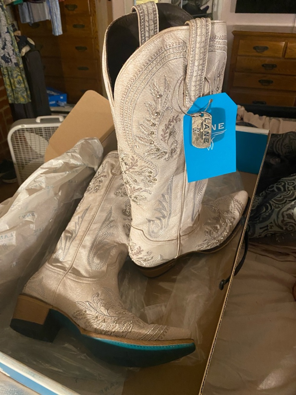 Lane Metallic Tan Embroidered Western Boots - Cream/Tan